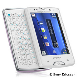В отличие от недавно опубликованных   Sony Ericsson Xperia mini   Sony Ericsson Xperia mini Pro оснащен встроенной полнофункциональной QWERTY-клавиатурой
